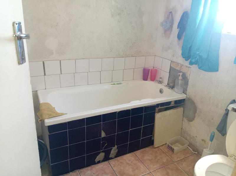 3 Bedroom Property for Sale in Eastridge Western Cape